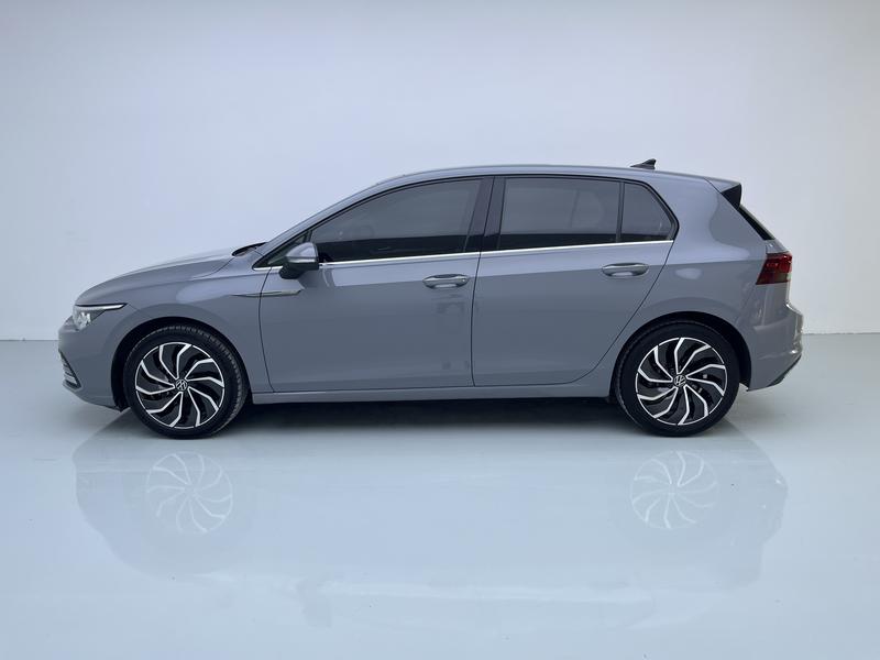 Volkswagen golf 2023