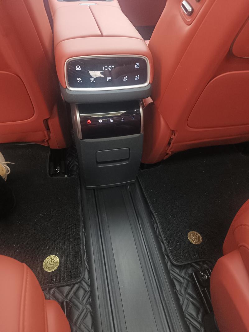 Dongfeng Yipai Eπ 008 2024