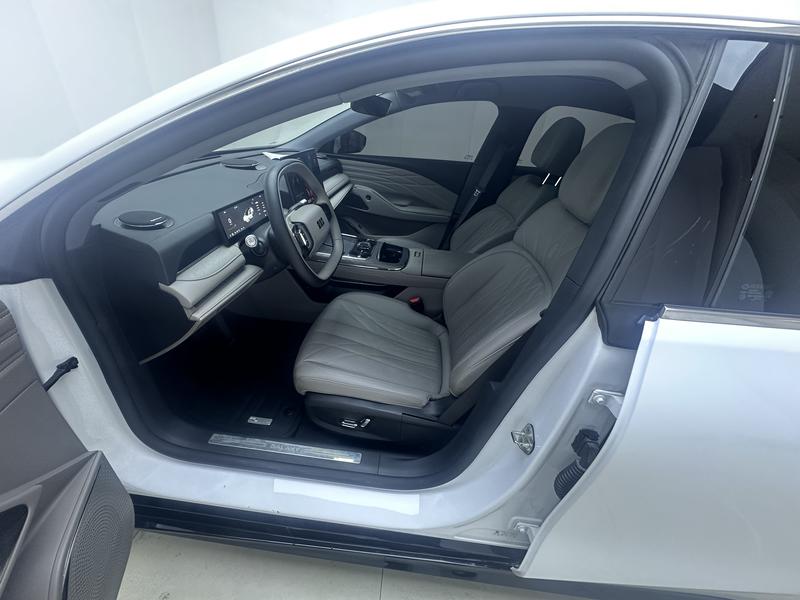 Geely Galaxy Galaxy Star Shine 8 PHEV 2025