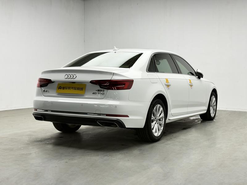 Audi Audi A4L 2019