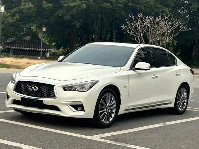 Infiniti Infiniti Q50L 2.0T Premium Version Country VI