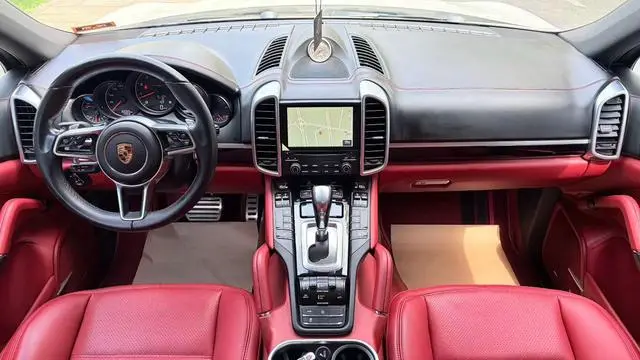 Porsche Cayenne Cayenne Platinum Edition 3.0T