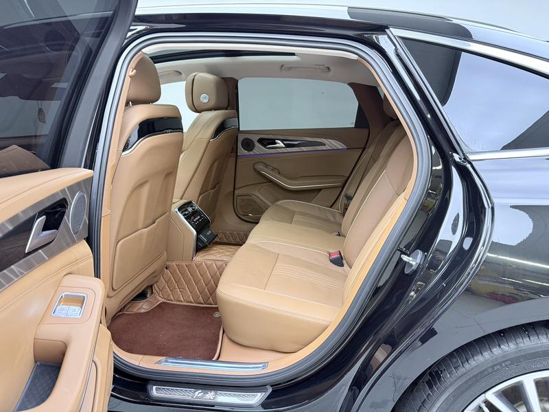 Hongqi Red Flag H9 2020