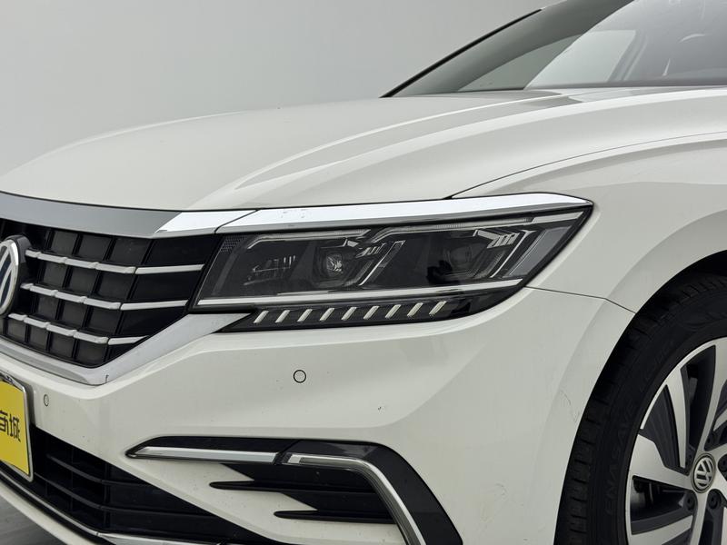 Volkswagen Passat PHEV 2019