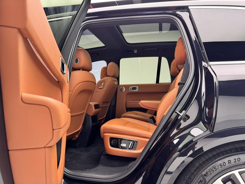 Li Auto Ideal L8 2024