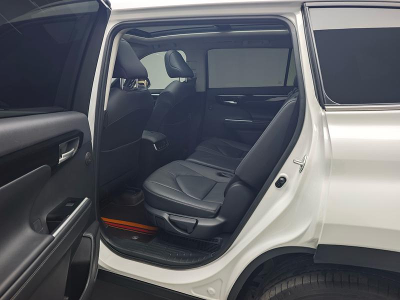 Toyota Highlander 2023