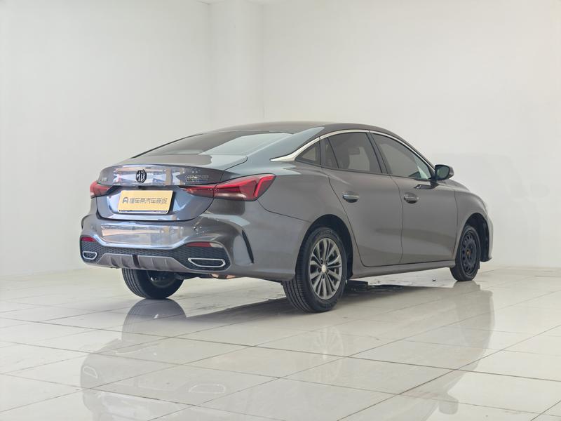MG MG5 2025