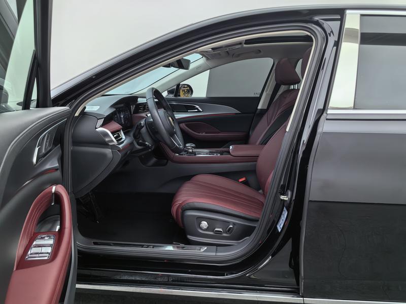 Hongqi Red Flag H5 2024