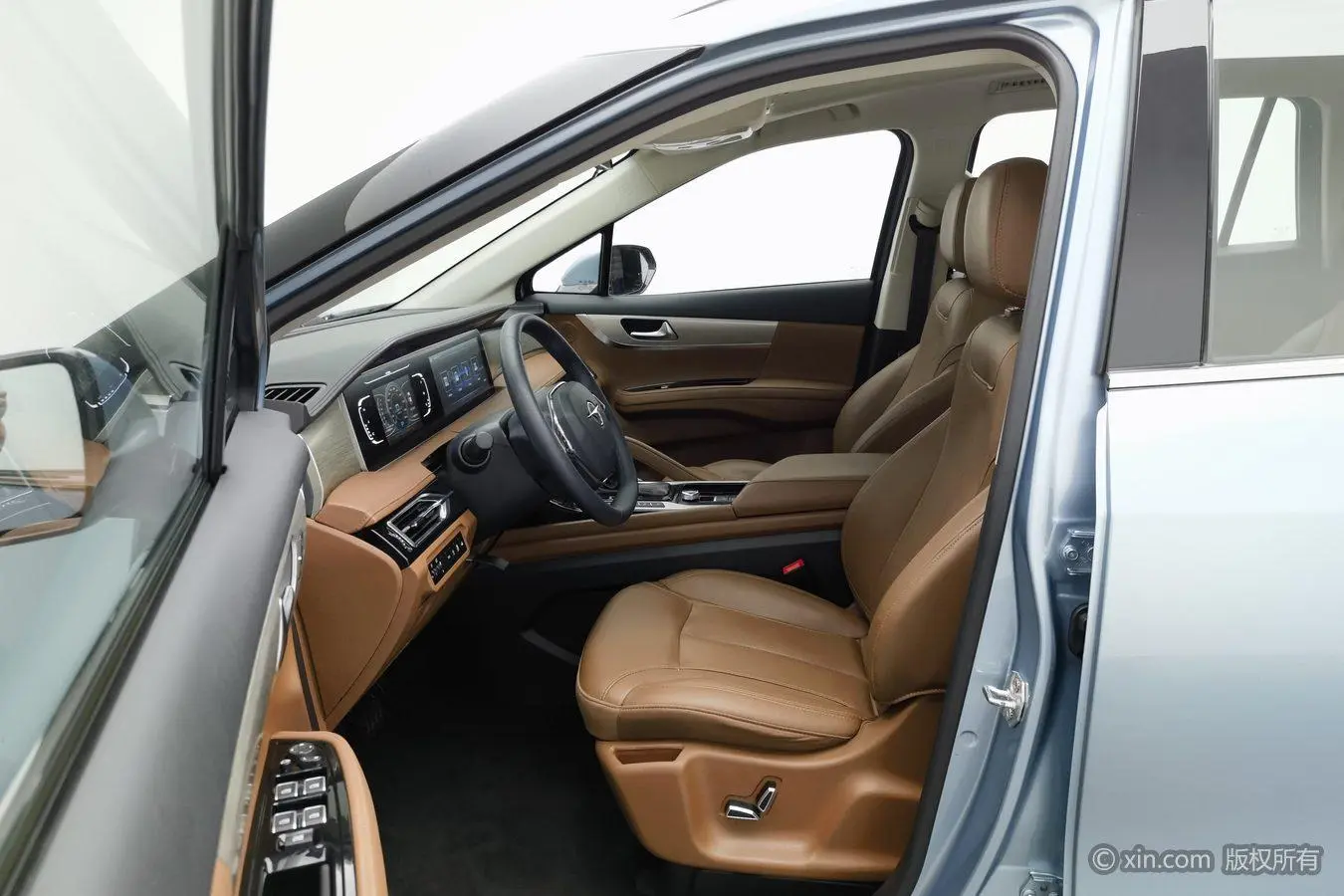 Haima Seahorse 7X 1.6TGDI automatic luxury 6-seater