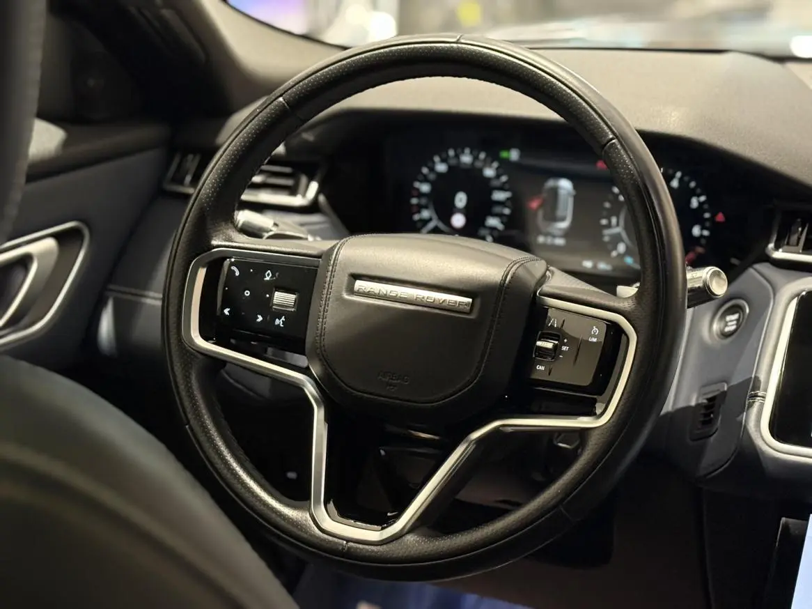 Land Rover Range Rover Star Pulse 250PS Yijin Collector's Edition