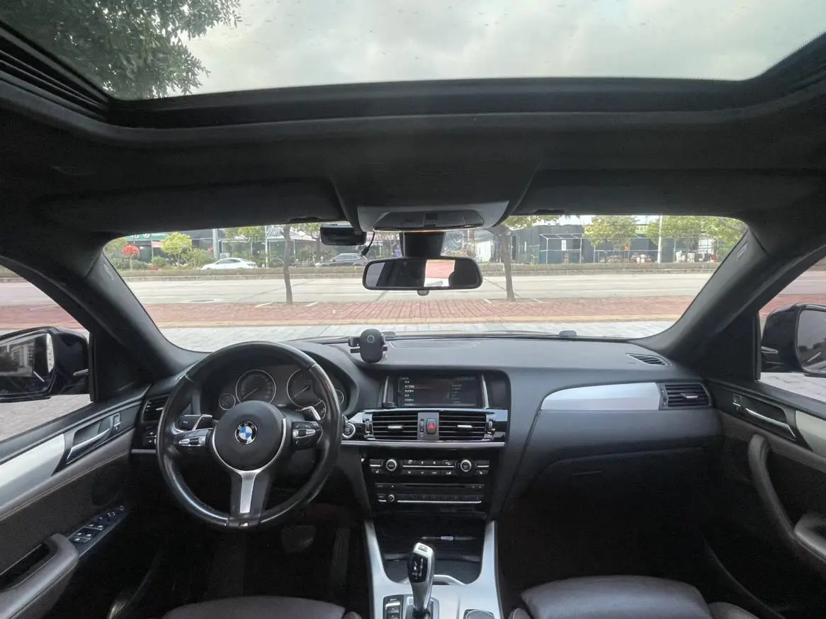BMW BMW X4 xDrive20i M sporty