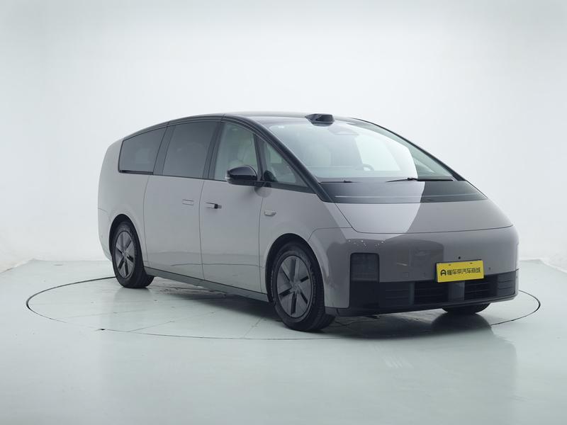 Li Auto Ideal MEGA 2024
