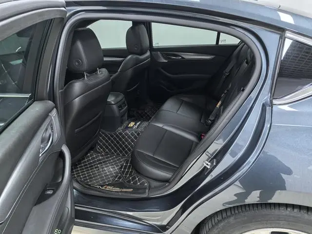 Cadillac Cadillac CT5 28T luxury