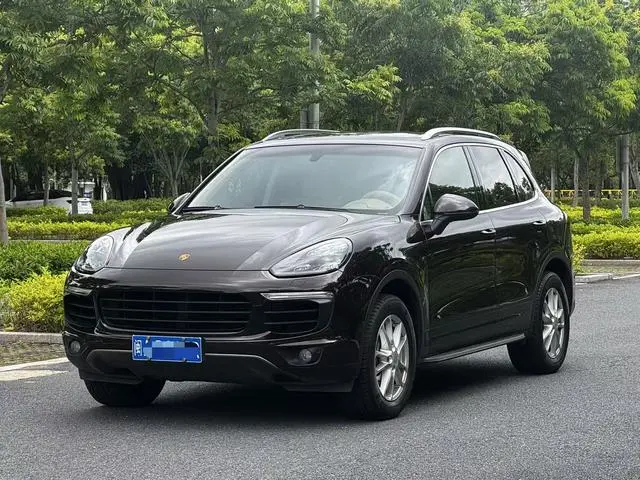 Porsche Cayenne Cayenne Platinum Edition 3.0T