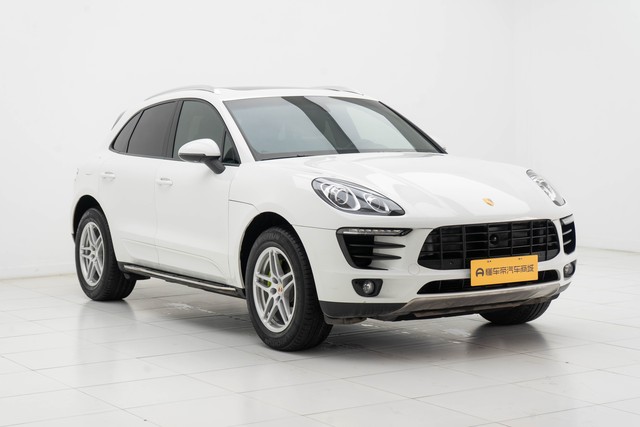 Porsche Macan 2016