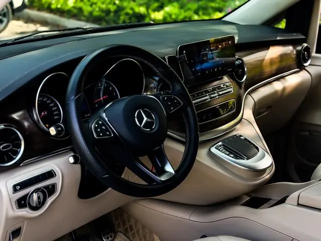 Mercedes-Benz Mercedes-Benz V-class V 260 Premium Edition