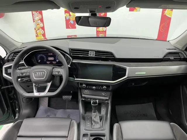 Audi Audi Q3 Sportback 40 TFSI Enjoy Life Edition