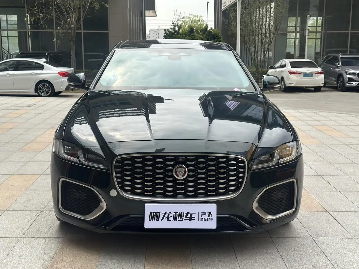 Jaguar Jaguar XFL 2.0T P250 two-wheel drive Exclusive Deluxe Edition