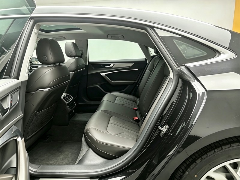 Audi Audi A7L 2024