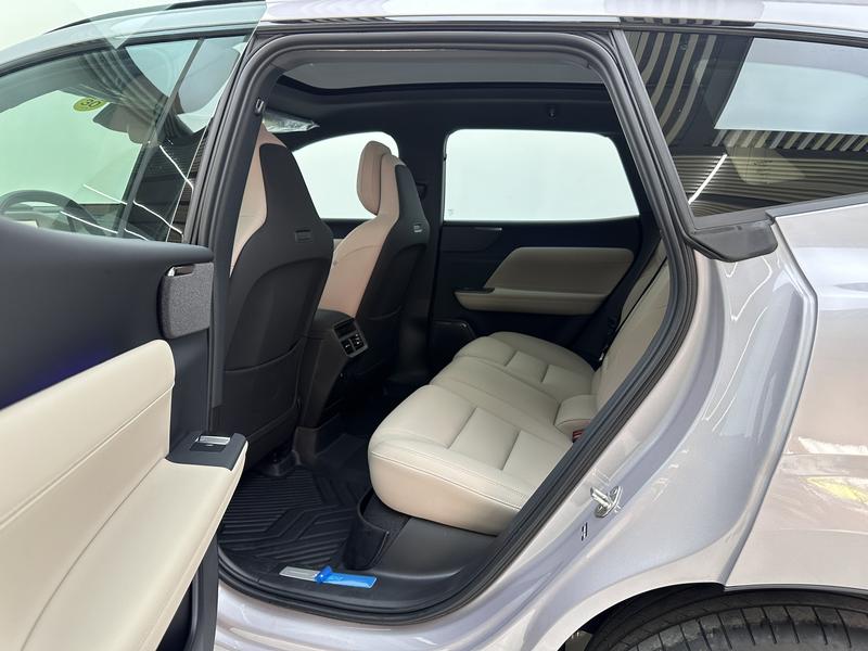 Volvo Volvo XC70 2026