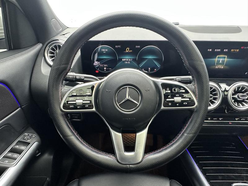 Mercedes-Benz Mercedes Benz GLA 2022