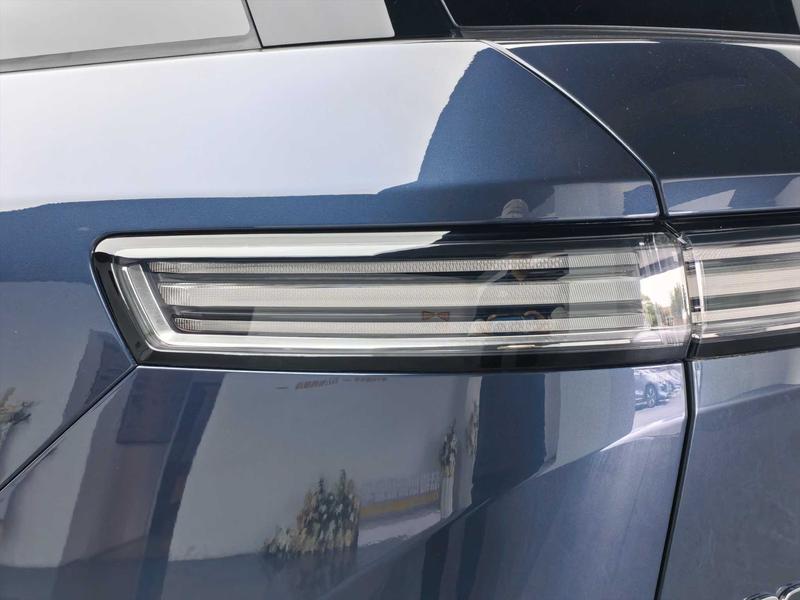 NIO NIO ES8 2026