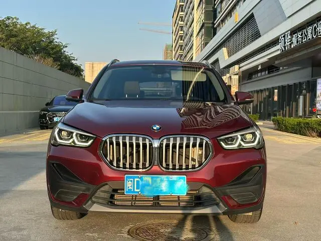 BMW BMW X1 sDrive25Li leading type
