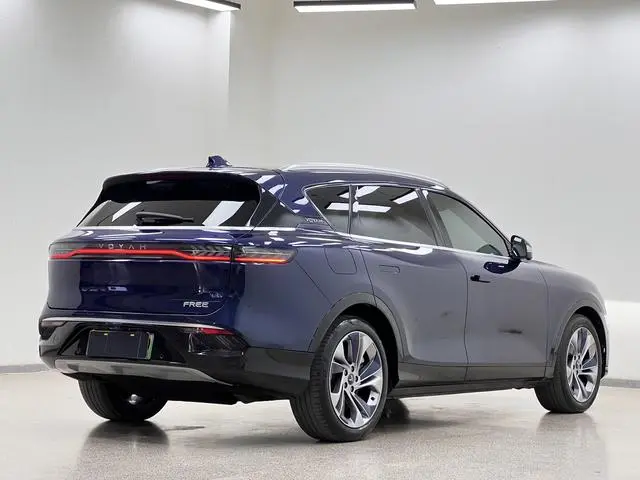 VOYAH Lan Tu FREE Four-wheel drive standard range extension exclusive luxury set