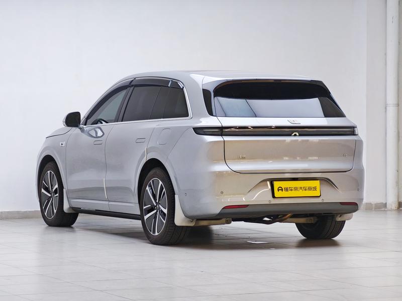 Li Auto Ideal L6 2024