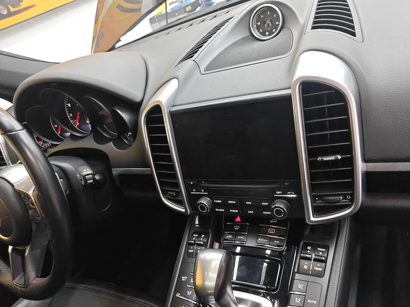 Porsche Cayenne 2016
