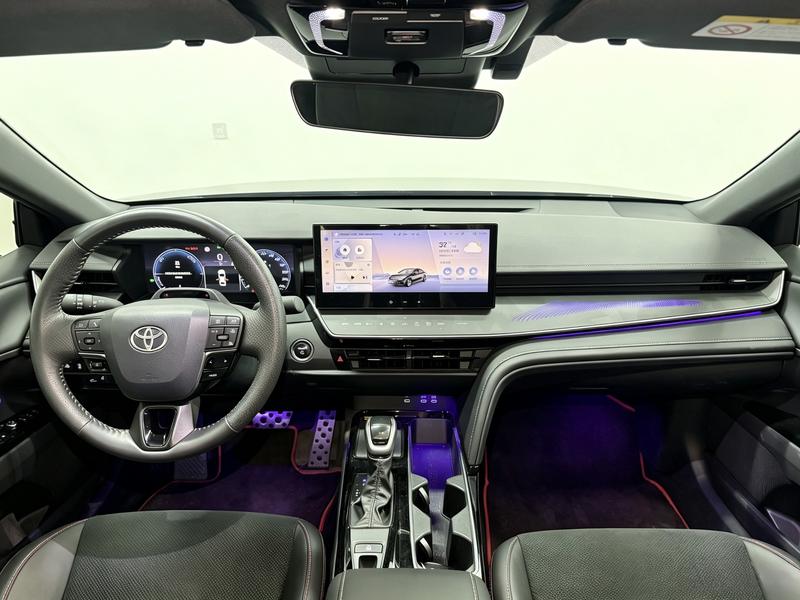 Toyota Camry 2024