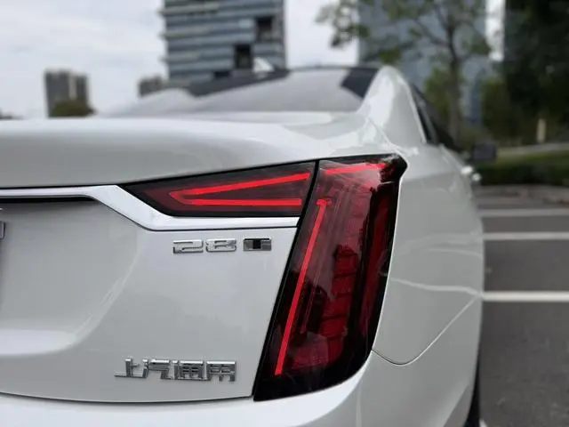 Cadillac Cadillac CT6 28T luxury