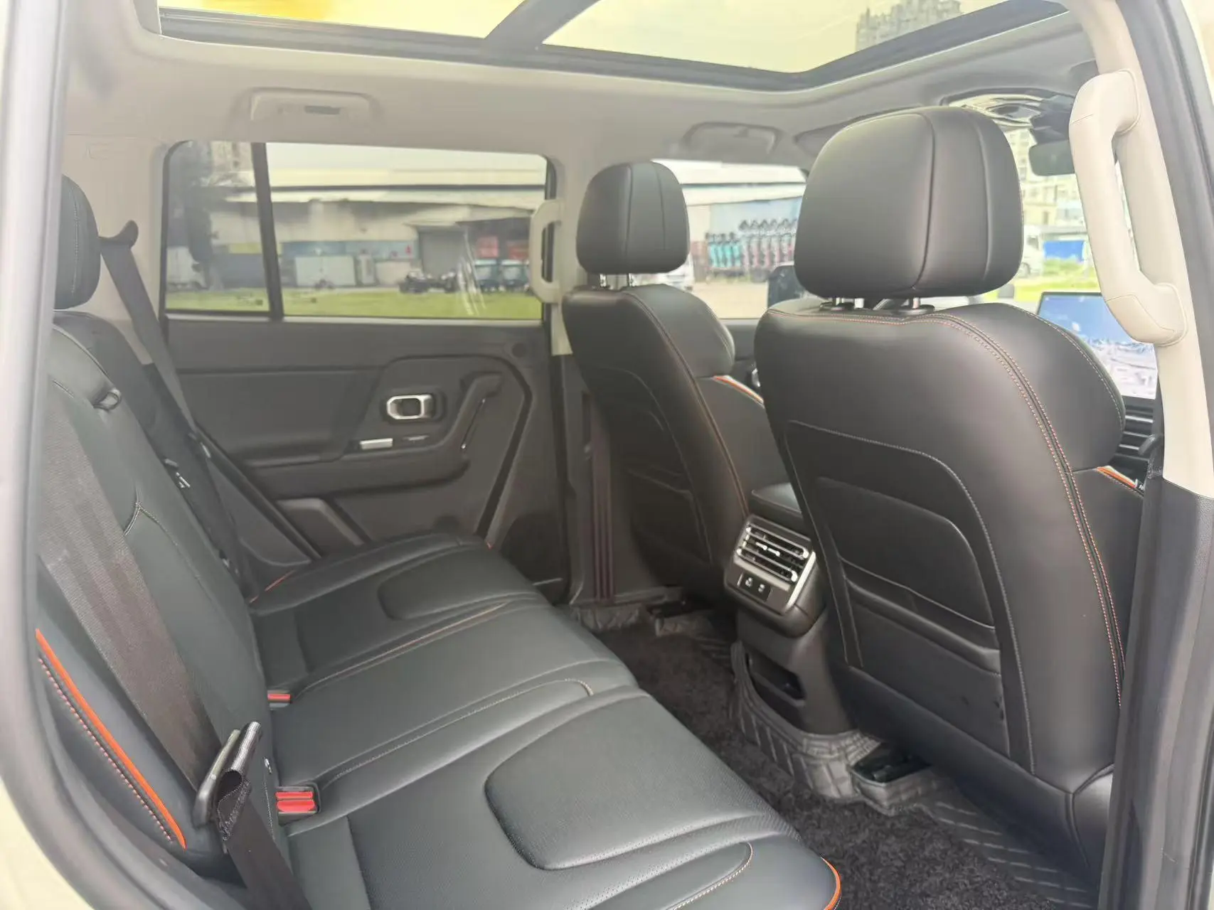 Jetour Jietu Shanhai T1 1.5TD DHT 150KM two-wheel drive Discovery version