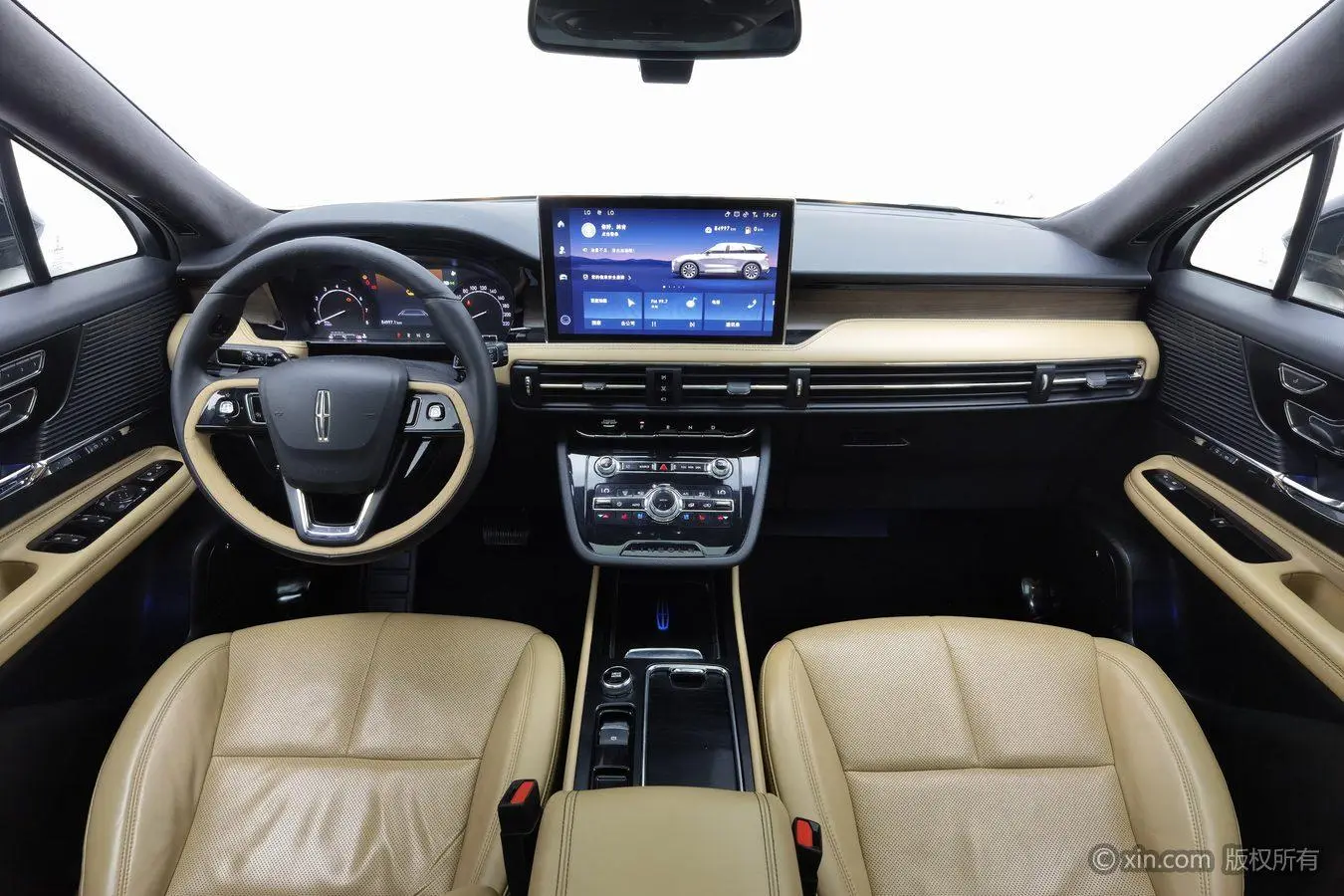 Lincoln Adventurer 2.0T four-wheel drive Zunya Edition