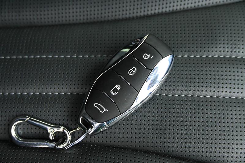 Hongqi Red Flag HQ9 PHEV 2024
