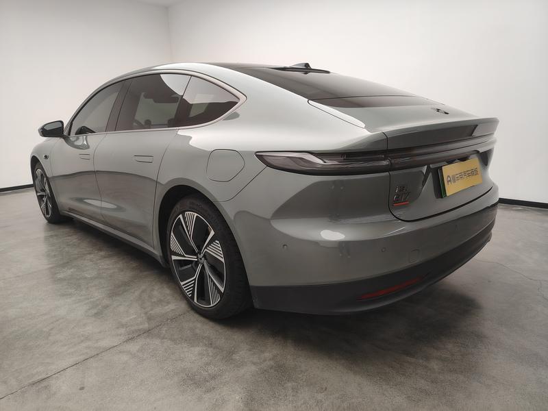 NIO NIO ET7 2021