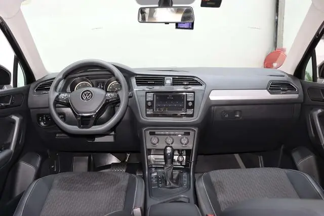 Volkswagen Tiguan L 330TSI automatic two-wheel drive comfort edition