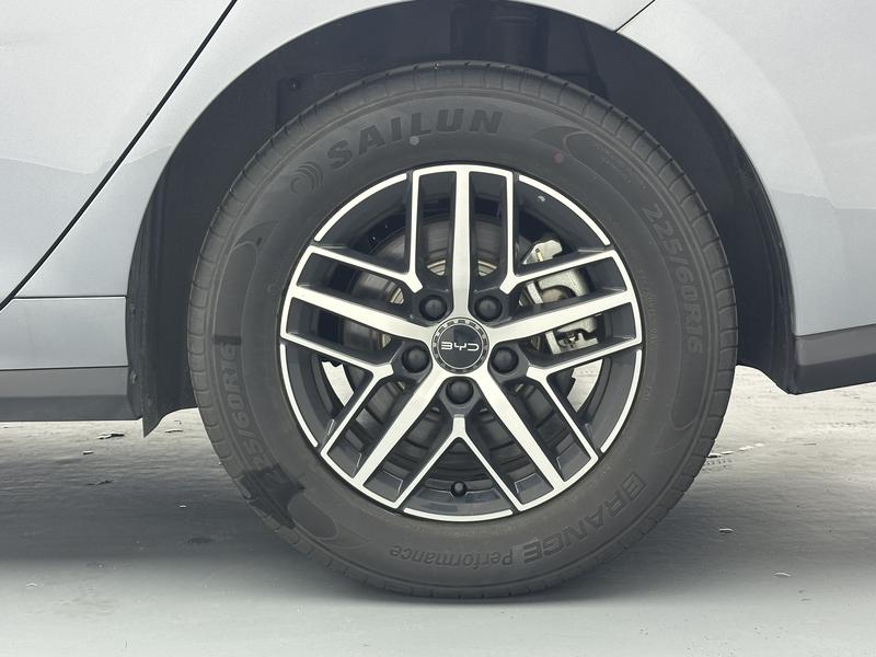 BYD Seal 05DM 2025