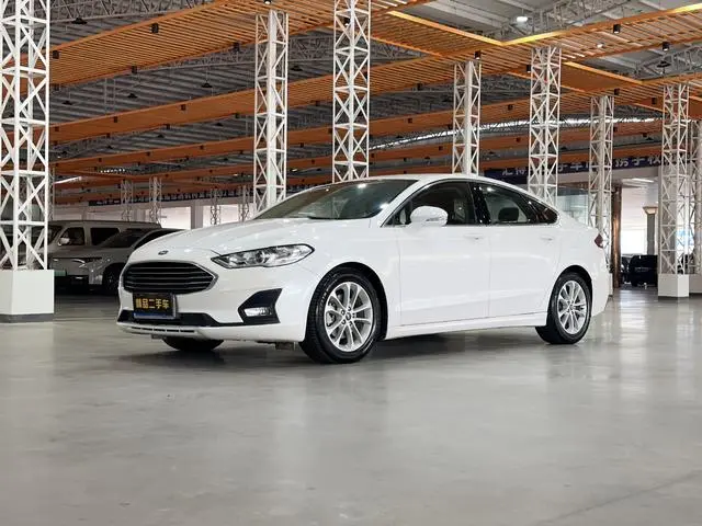 Ford Mondeo EcoBoost 180 fashion type