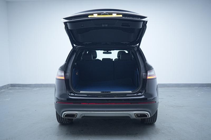 Lincoln Voyager 2021