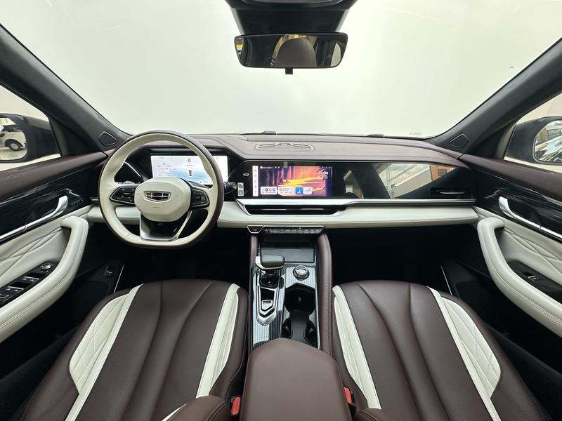 Geely Emgrand L 2024