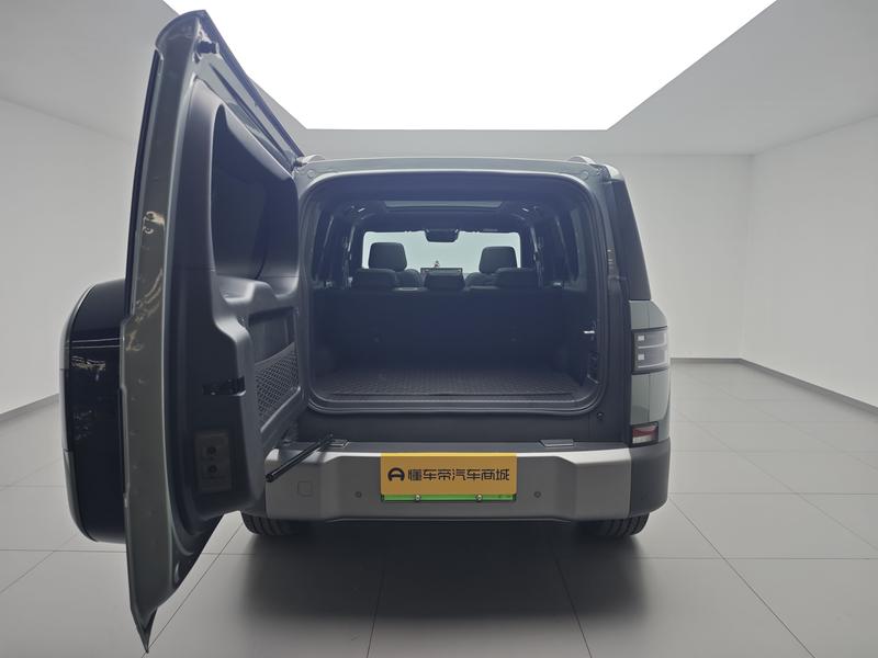 Fangchengbao Titanium 7 PHEV 2025