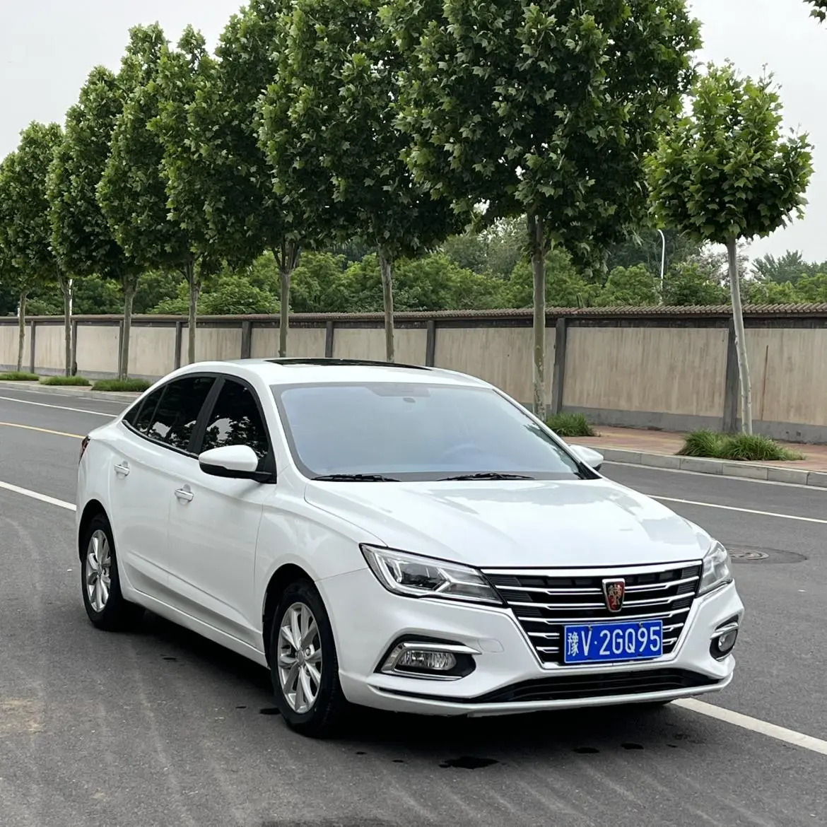 Roewe Roewe i5 1.5L automatic 4G Interconnection Linghao Version