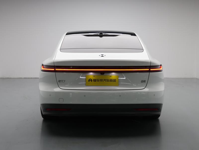 NIO NIO ET7 2024