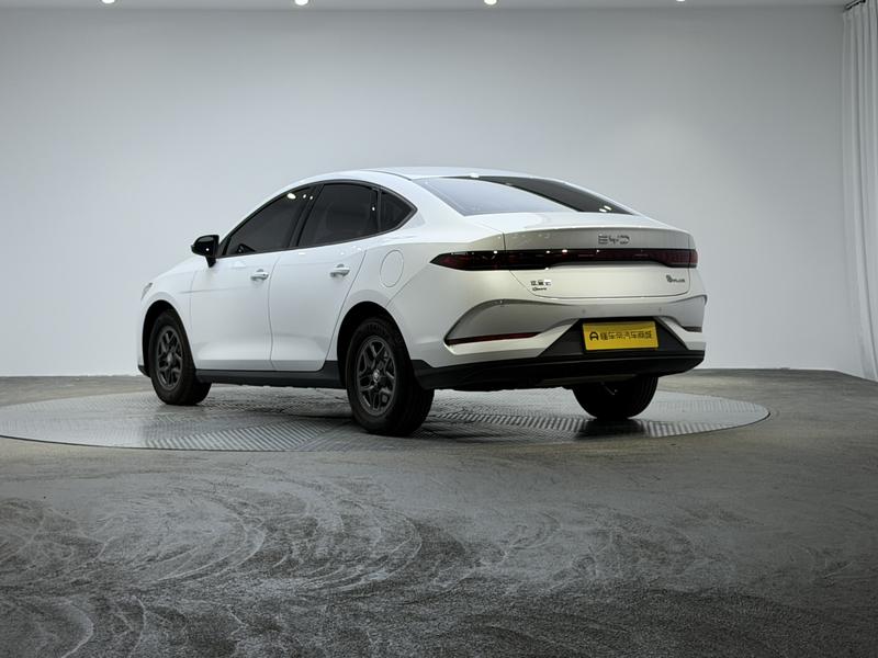 BYD Qin PLUS DM 2025