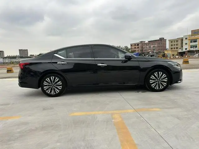 Nissan Teana 2.0L XL-TLS Enjoy Edition