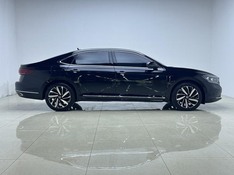Volkswagen Passat 2024