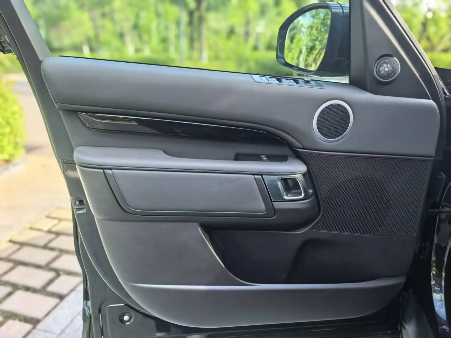 Land Rover discover 3.0 V6 SE