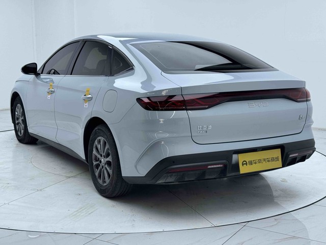 BYD Qin L DM 2024