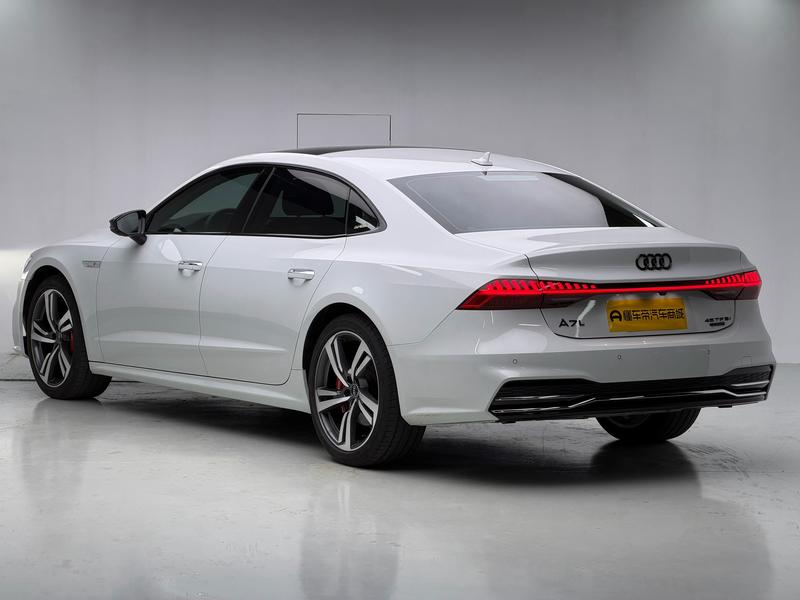 Audi Audi A7L 2022